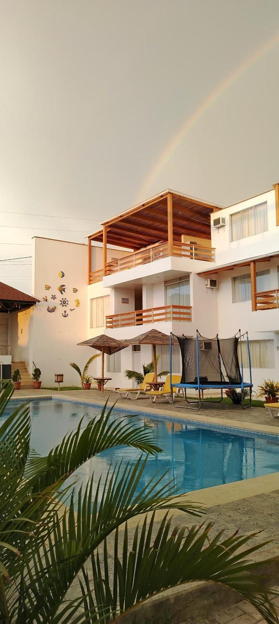 Prim Hotel Vichayito Exterior photo